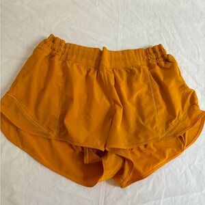 Lululemon orange low rise hotty hot 2.5